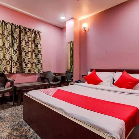 Oyo 16871 Anant Home Stay Shillong Buitenkant foto