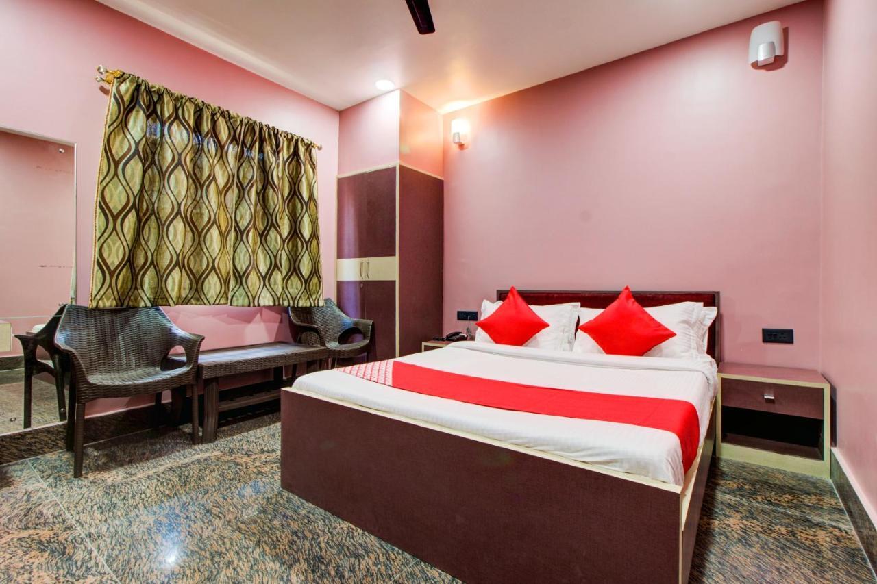 Oyo 16871 Anant Home Stay Shillong Buitenkant foto