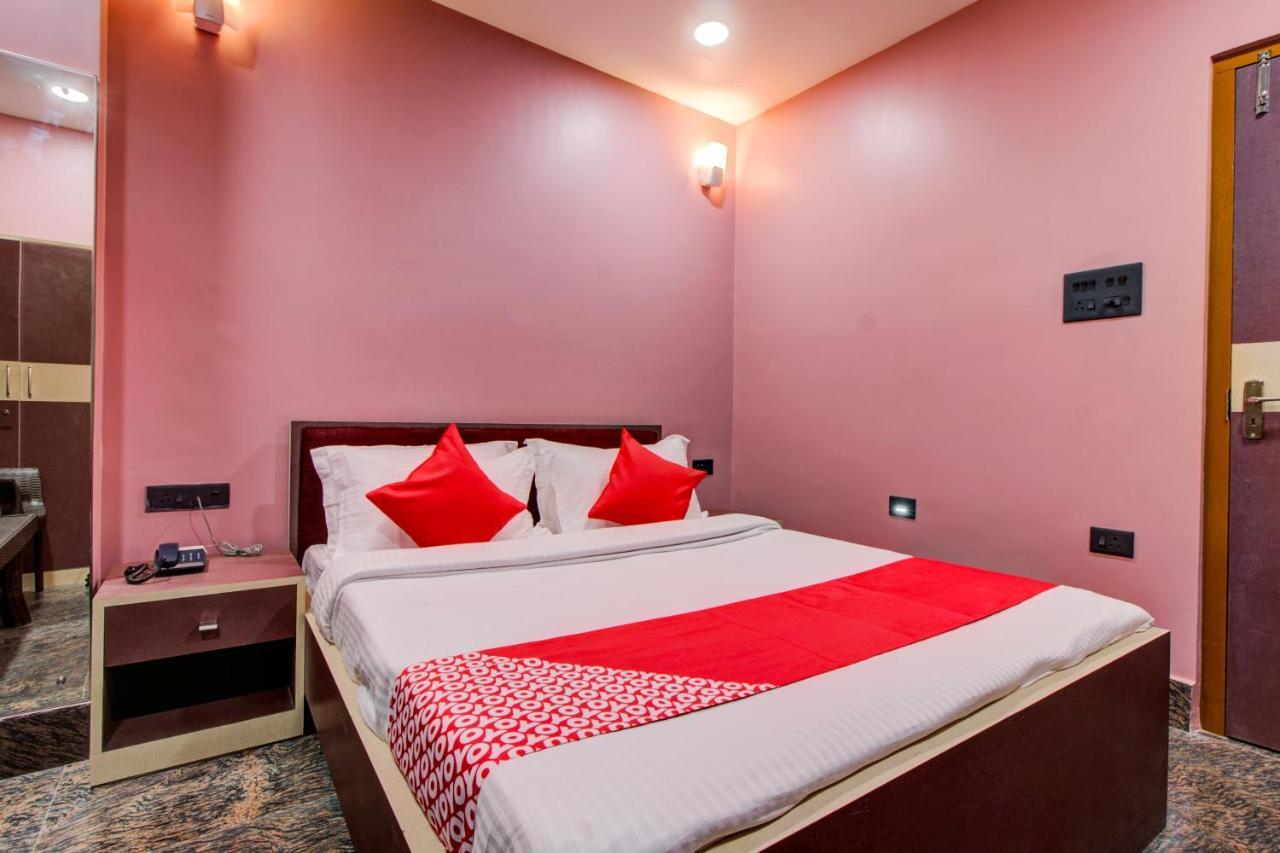 Oyo 16871 Anant Home Stay Shillong Buitenkant foto